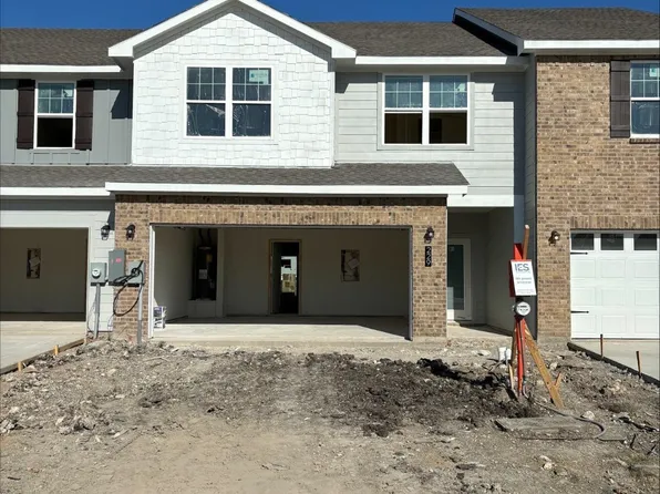 249 Berthe Ct, Cedar Hill, TX 75104