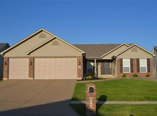 208 Ranger Dr, Foristell, MO 63348