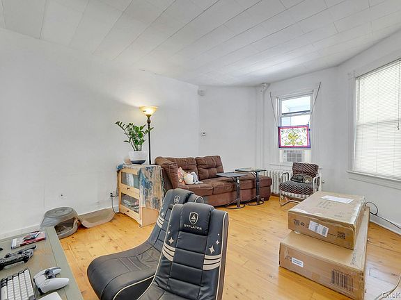 5th image of 65 Lake Road