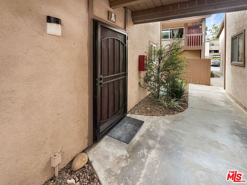 1st image of 1076 Cabrillo Park Dr #A