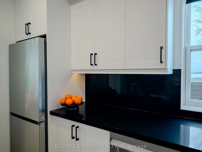 55 Innes Ave #3 — Photo 13