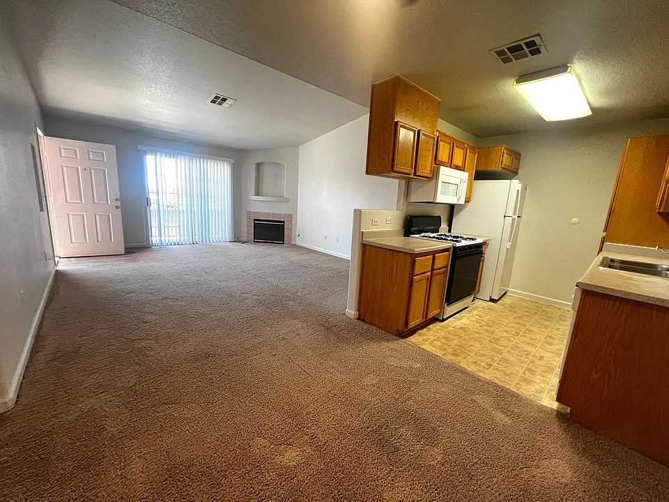 1st image of 4730 E Craig Rd Unit 2104