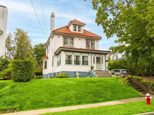 572 E Lincoln Avenue, Mount Vernon, NY 10552