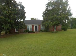 301 Woodfield Cir, Lagrange, GA 30240