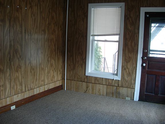 1651Perk 2nd Bedroom