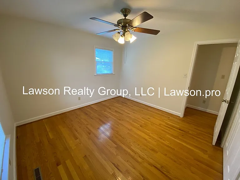 1013 Barrens Village Ln — Photo 37