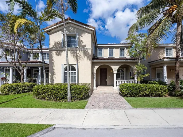 27056 SW 140th Pl, Homestead, FL 33032