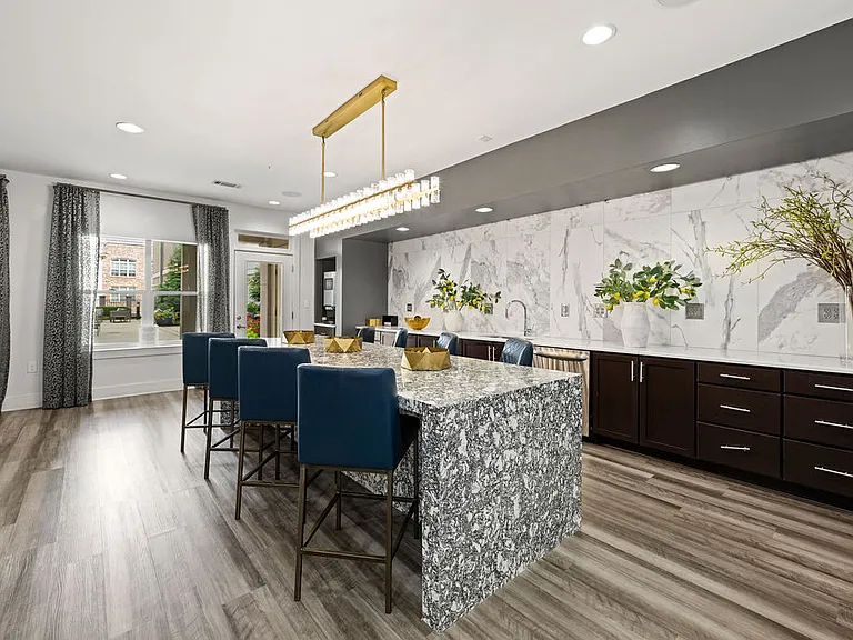 Lennox SouthPark — Photo 7