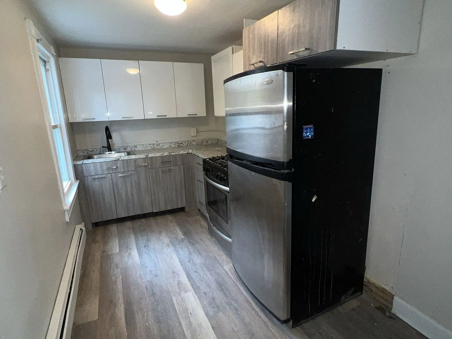 2 bed, 513 sqft, $1,850 — Photo 2