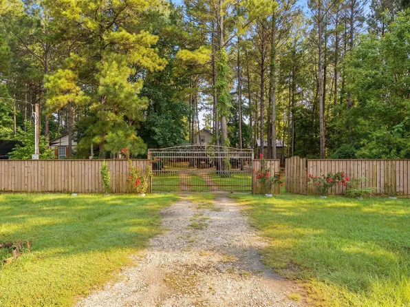 1028 County Road 3479j, Cleveland, TX 77327