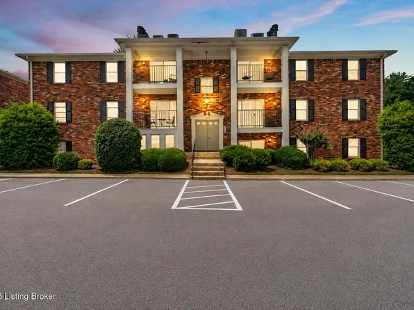 3307 Colonial Manor Cir Unit 6B, Louisville, KY 40218