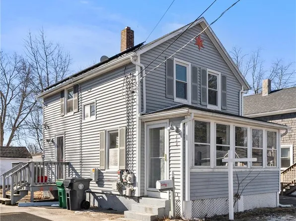 112 Ottawa Ave, Warwick, RI 02889