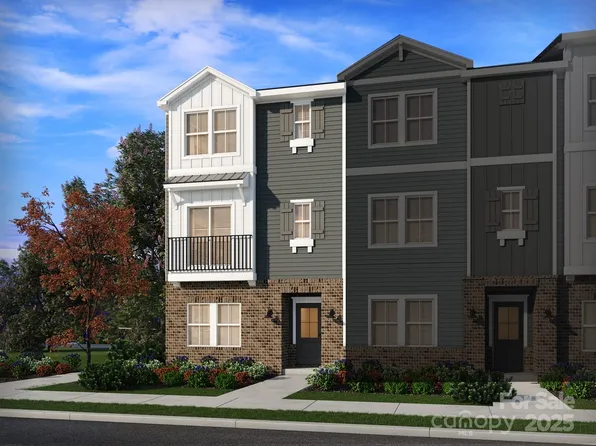 317 Golden Maple Ct, Fort Mill, SC 29708