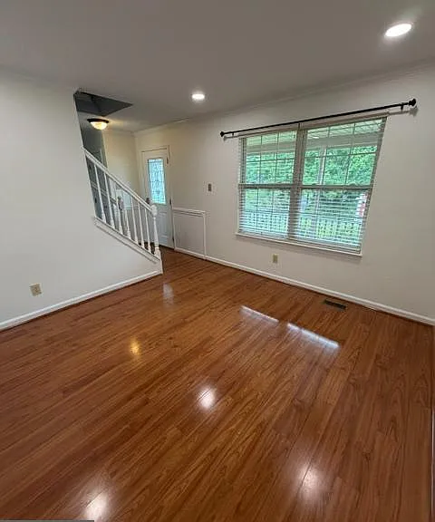108 Parkside Dr — Photo 9