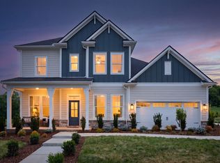 840 Drivers Cir, Columbia, TN 38401