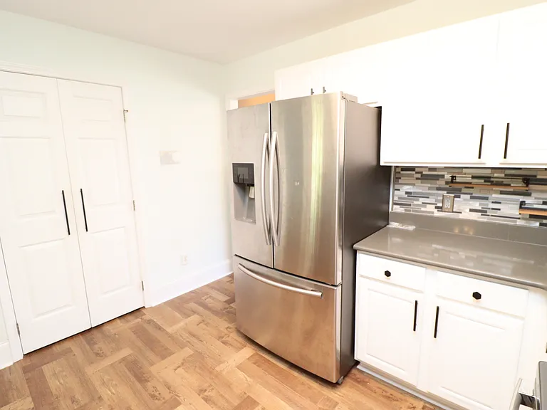 1727 Crag Burn Ln — Photo 14