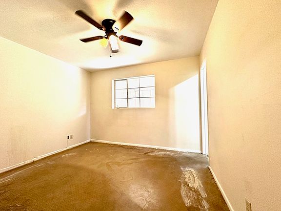 5th image of 402 E Paseo De Enrique