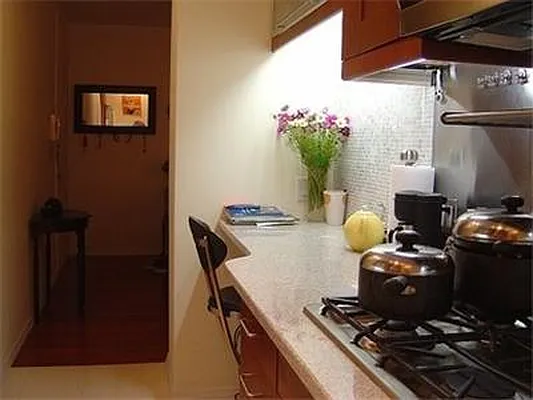 Rented by R New York | media 6