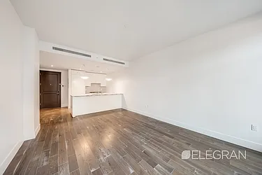 Rented by (Legacy) Elegran