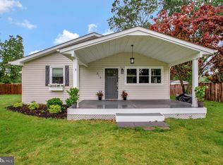 310 Claiborne Rd, Pasadena, MD 21122