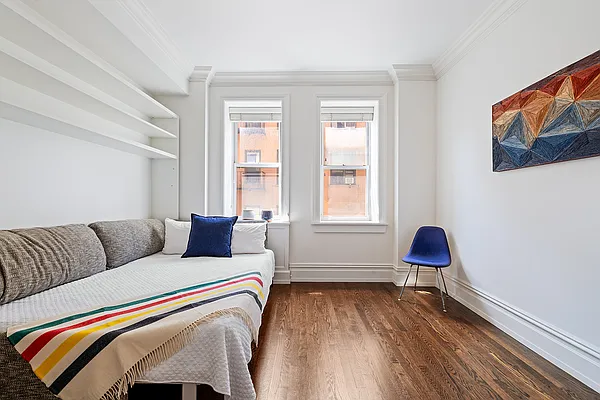 Sold by Compass | media 7