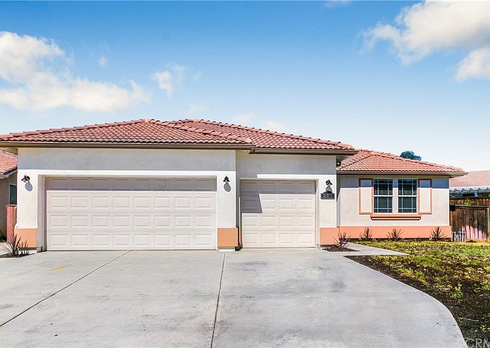 1st image of 25251 Shady Creek Cir