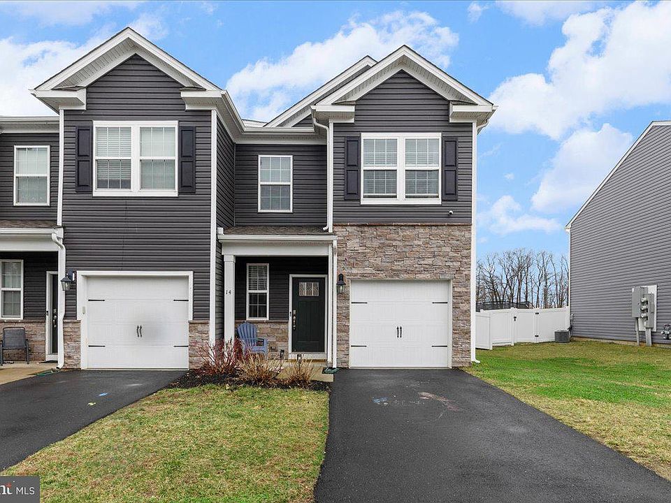 1st image of 14 Peregrine Way