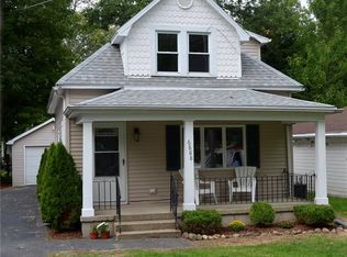 6888 Wellington Dr, Derby, NY