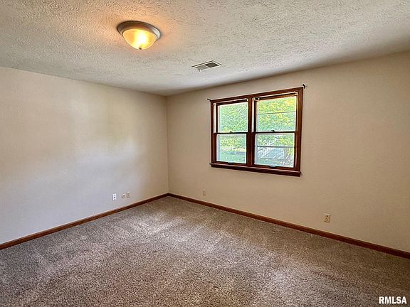4th image of 105 Paradise Ct #A-5