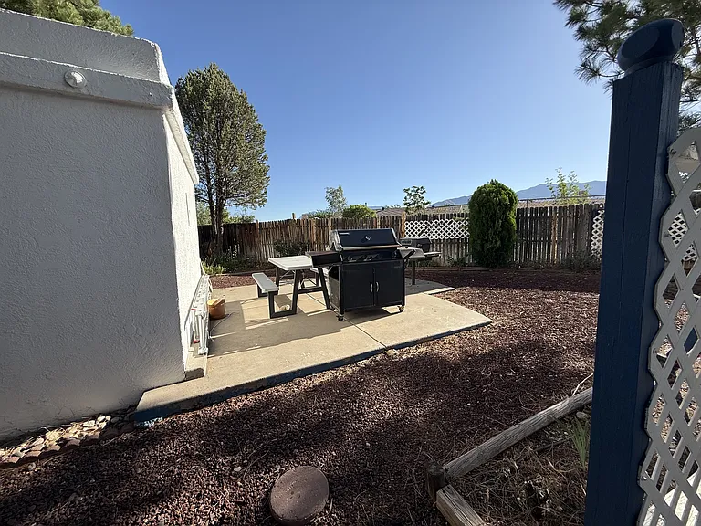 Morris Townhomes — Photo 32