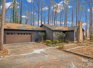 2206 Canberra Dr, Rock Hill, SC 29732