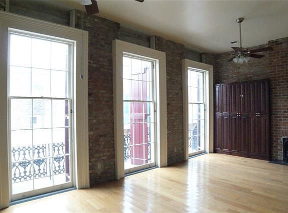 3rd image of 1038 Saint Peter St APT 3