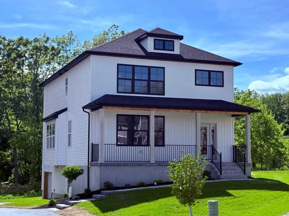 56 Townsend Street, Beacon, NY 12508