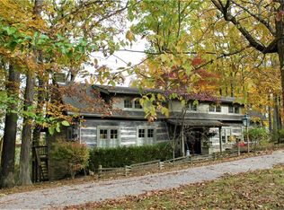 176 Town Hill Rd, Nashville, IN 47448