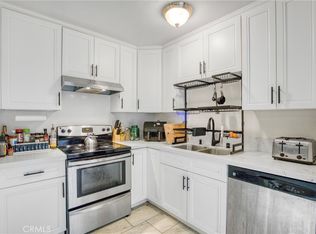 7300 Lennox Ave UNIT J5, Los Angeles, CA 91405