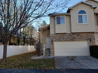 1332 E Old Maple Ct, Salt Lake City, UT 84117