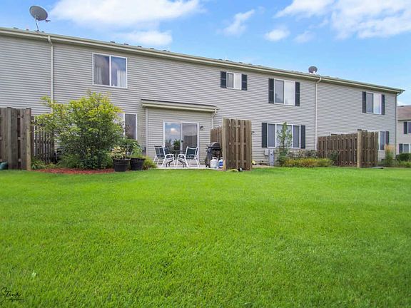 4th image of 572 W Kristina Ln