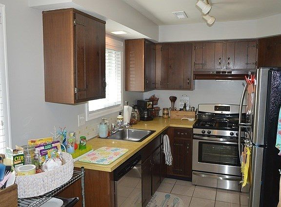 4th image of 1108 Danvers Ct #1108