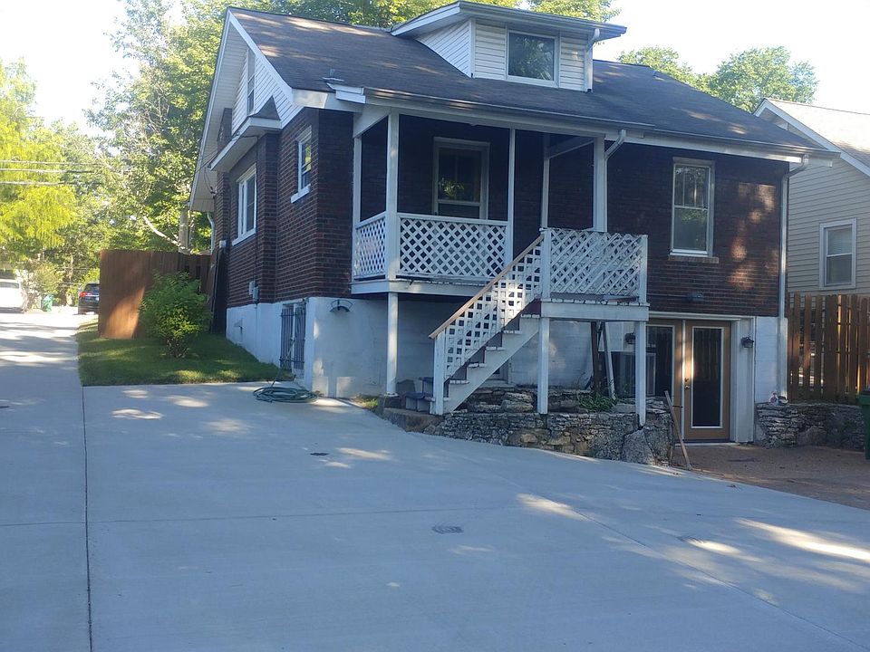 2nd image of 1022 N Rock Hill Rd