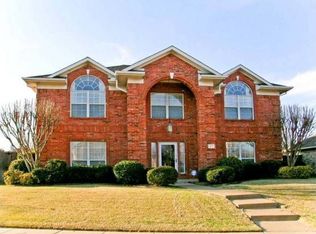 417 Fairway Meadows Dr, Garland, TX 75044