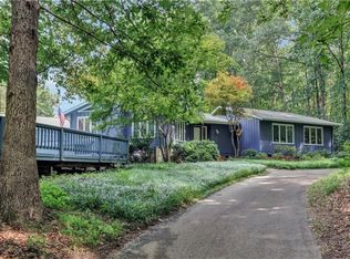 14248 Hickory Oaks Ln, Ashland, VA 23005