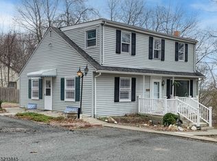 102 Lakeside Blvd, Hopatcong, NJ 07843