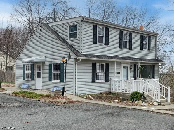 102 Lakeside Blvd, Hopatcong Boro, NJ 07843