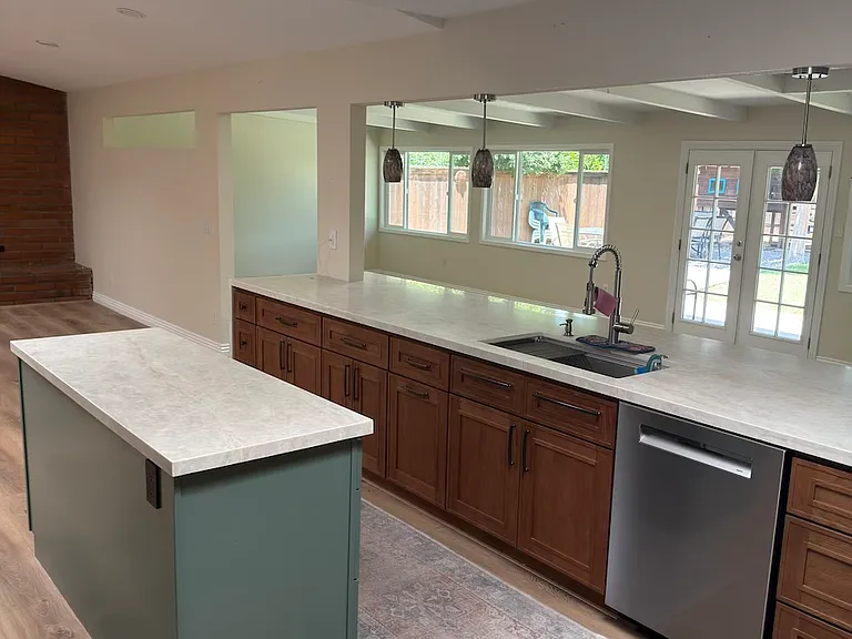 13919 York Ave — Photo 16