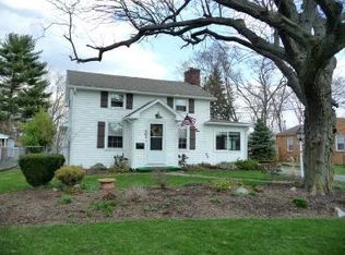 804 Scott St, Maumee, OH 43537