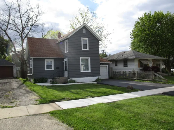 508 N Hart St, Harvard, IL 60033
