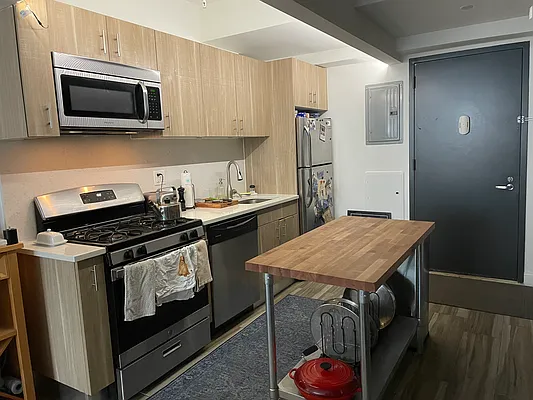 Rented by MySpaceNYC | media 5