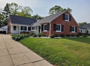 5019 N Bay Ridge Ave, Milwaukee, WI 53217