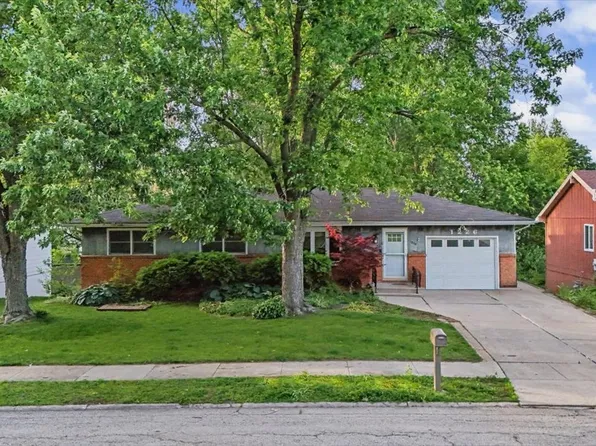 1226 Jersey Ave, Normal, IL 61761