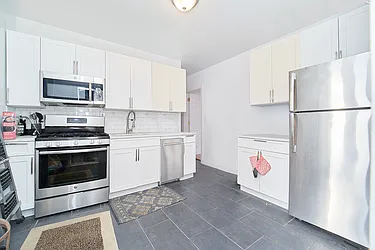 Rented by Living New York